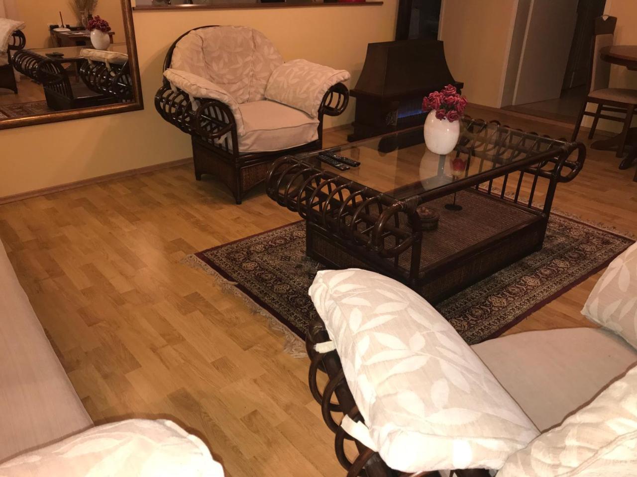 Apartmani Stojanovic Sremska Kamenica Экстерьер фото
